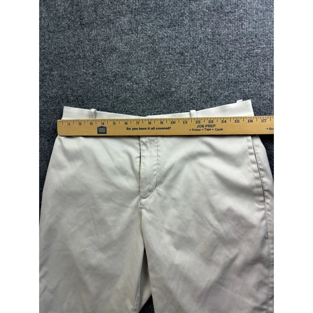 Nike Golf Shorts Mens 32 Beige Dri-FIT Flat Front Performance Khaki